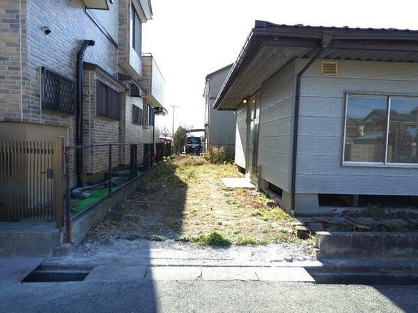 detached 埼玉県北葛飾郡松伏町大字築比地

地図を見る