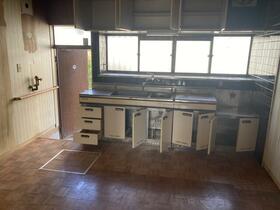 福岡県太宰府市梅香苑2丁目