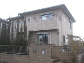 三重県亀山市アイリス町