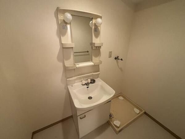 apartment 埼玉県日高市四本木１丁目
地図を見る