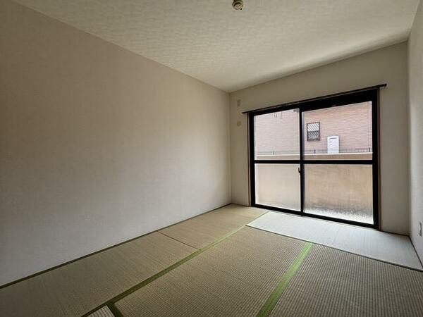 apartment 埼玉県日高市四本木１丁目
地図を見る