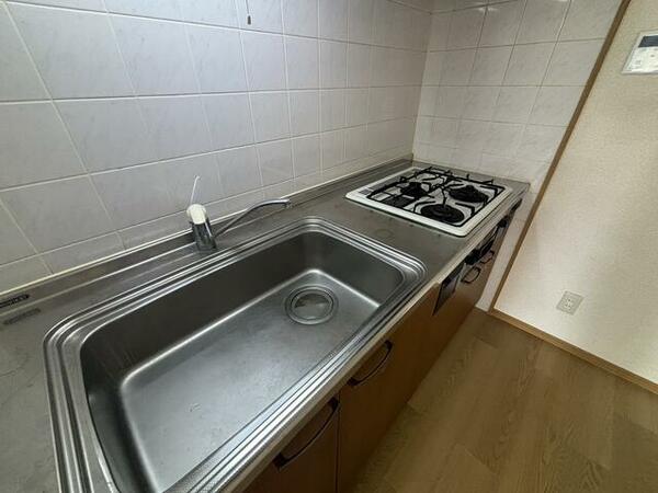 apartment 埼玉県日高市四本木１丁目
地図を見る