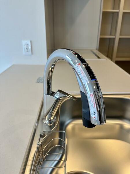 キッチン：タッチレス水栓に変更しました！