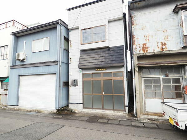 townhouse 岩手県花巻市仲町
地図を見る