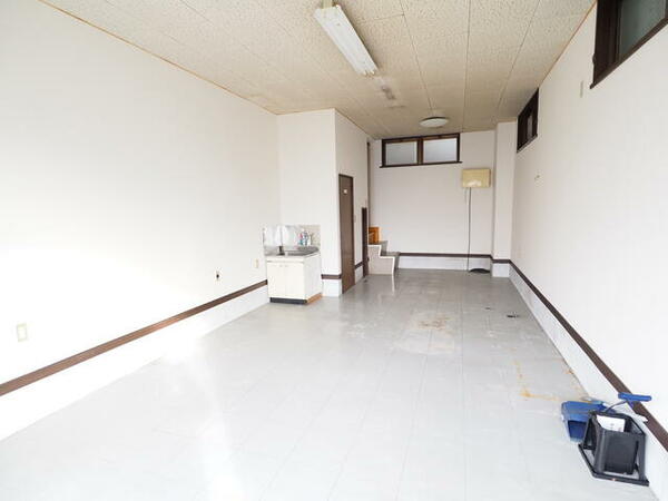 townhouse 岩手県花巻市仲町

地図を見る