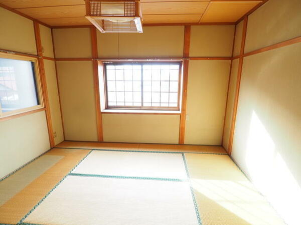 townhouse 岩手県花巻市仲町

地図を見る