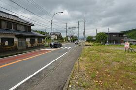 佐賀県伊万里市二里町中里甲