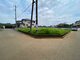 千葉県八街市吉倉