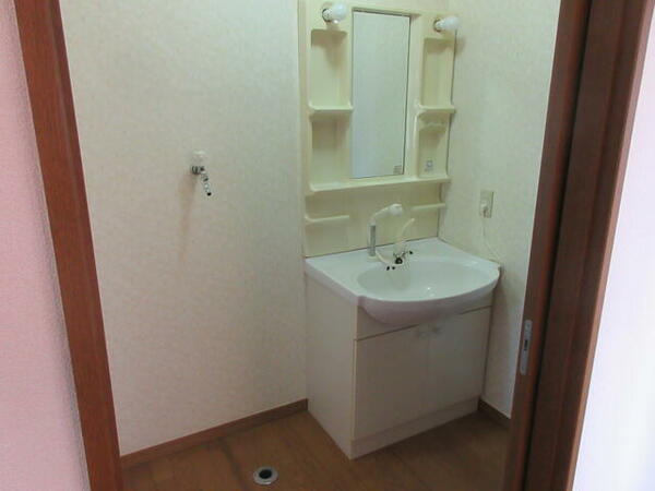 apartment 山形県西村山郡河北町谷地中央５丁目
物件地図