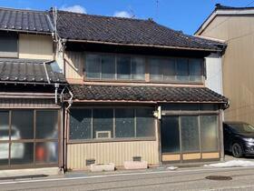 富山県高岡市扇町１丁目