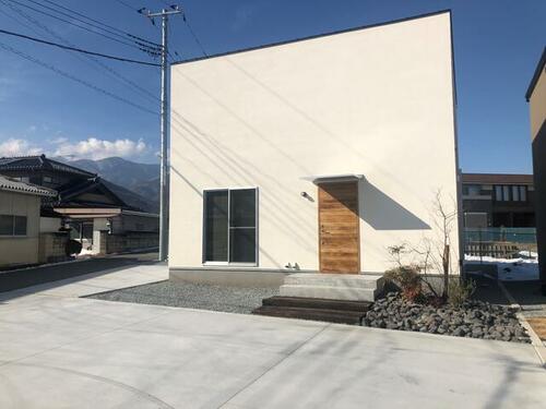 detached 山梨県南アルプス市飯野