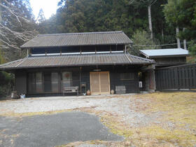 三重県松阪市嬉野上小川町
