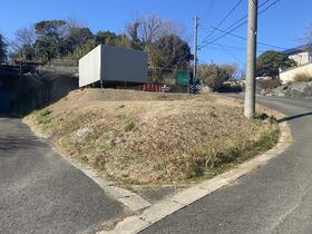 神奈川県横須賀市長坂３丁目