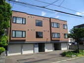 札幌市中央区南十一条西１７丁目 3階建 築22年のイメージ