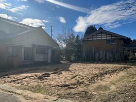 新潟県阿賀野市小松