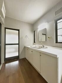 広島県広島市佐伯区藤の木３丁目