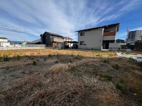 愛知県一宮市木曽川町内割田字屋敷