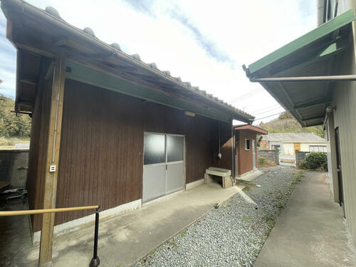 detached 三重県多気郡多気町前村