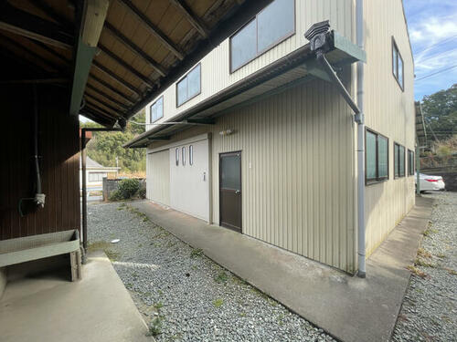 detached 三重県多気郡多気町前村