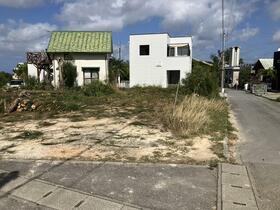 沖縄県国頭郡恩納村字名嘉真