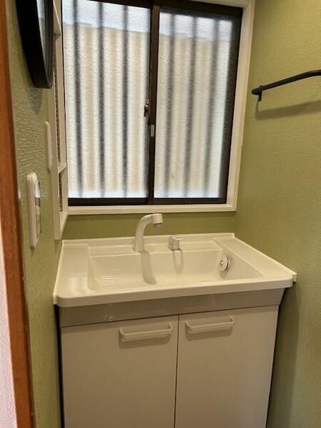 画像8:新規設置の２階のセカンド洗面台です。