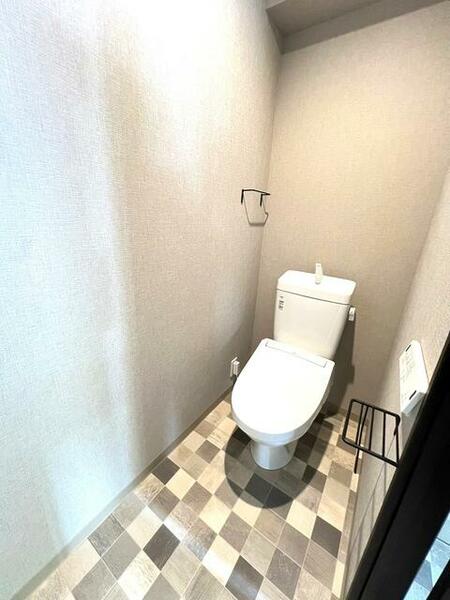 画像5:スペースある清潔なトイレです