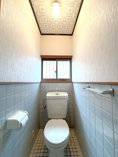 画像14:洋式トイレ・コンセント設置済みですので温水洗浄便座を利用できます♪