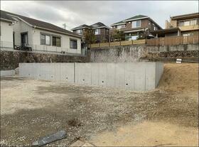 兵庫県宝塚市野上３丁目