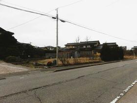 石川県かほく市白尾