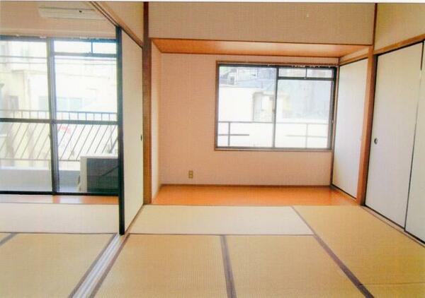 画像3:南向きの６帖和室です