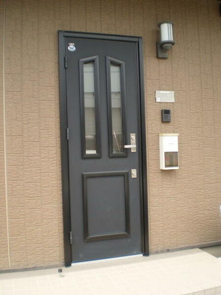 画像3:ダブルロック付き玄関ドア