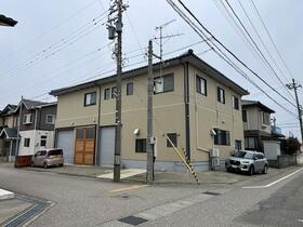 石川県金沢市湊２丁目