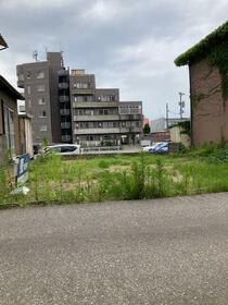 石川県金沢市久安３丁目