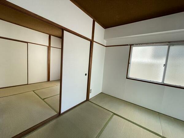 画像9:続き和室　各部屋に窓有ります。