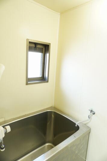 画像8:バストイレ別で湯舟にゆっくりと浸かれます♪