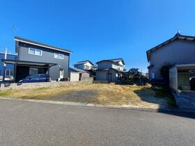 福井県越前市小松２丁目