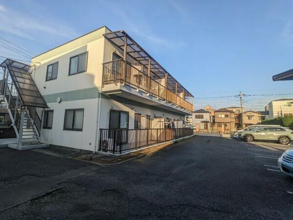 apartment 埼玉県草加市手代３丁目
地図を見る