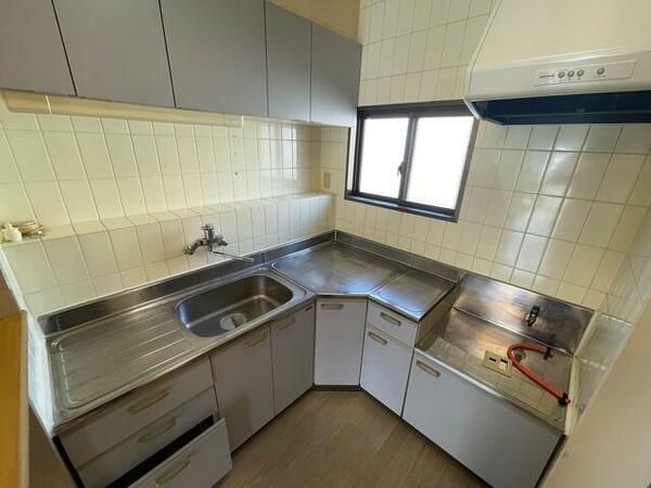 apartment 埼玉県草加市手代３丁目
地図を見る