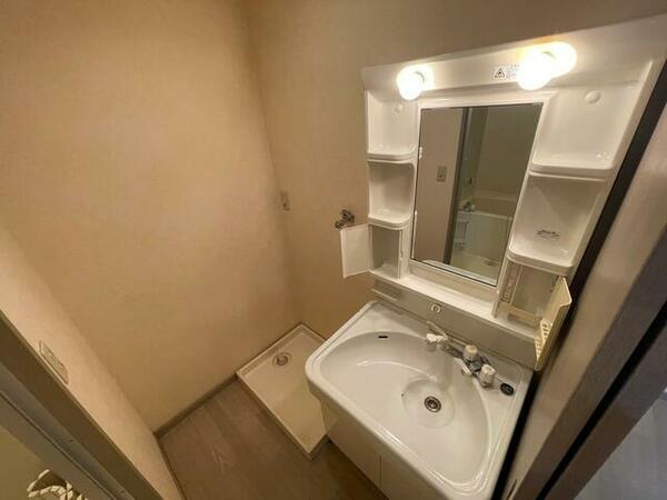 apartment 埼玉県草加市手代３丁目
地図を見る