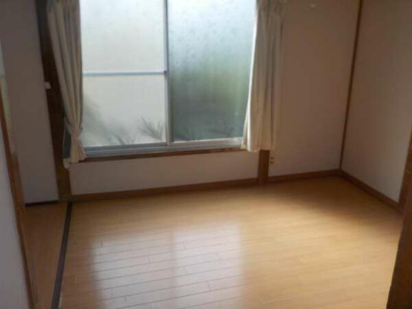 detached 岩手県上閉伊郡大槌町吉里吉里２丁目
吉里吉里の賃貸情報を見る
物件地図