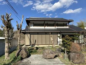 山梨県中央市木原