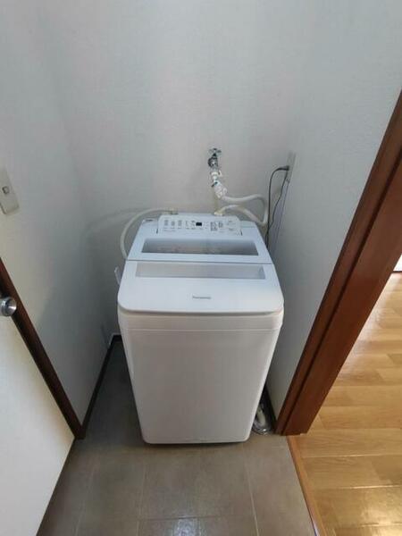 その他画像：Ｐａｎａｓｏｎｉｃ製全自動洗濯機（残置物有）ご使用可能です。