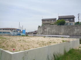 福島県須賀川市森宿字白石坂