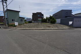 北海道夕張郡長沼町栄町１丁目