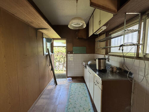 detached 徳島県吉野川市鴨島町飯尾呉郷団地