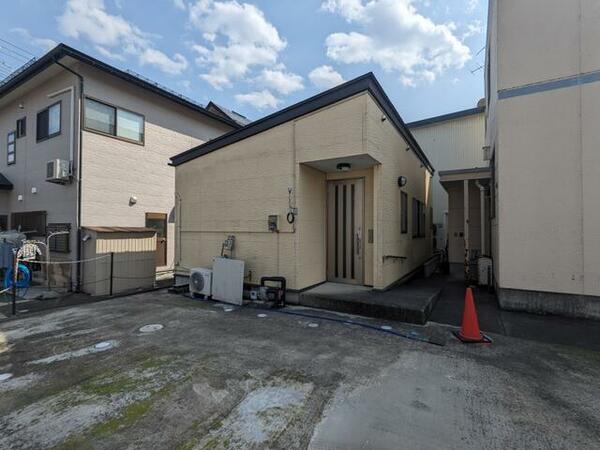 detached 福島県喜多方市字西四ツ谷

地図を見る