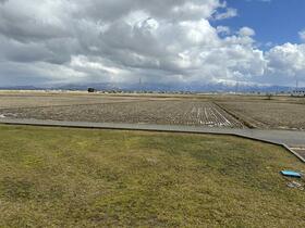 新潟県阿賀野市緑岡
