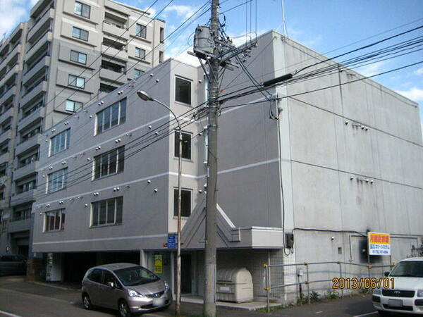 北海道札幌市北区北十四条西１丁目(賃貸アパート1K・3階・23.76㎡)の写真 その2