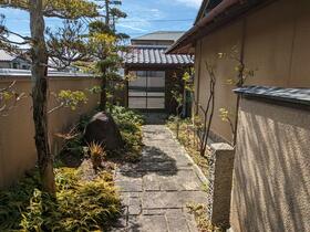 香川県高松市屋島東町