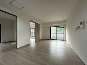 京都府京都市伏見区下中町